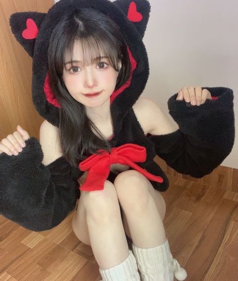 日韩成人三级