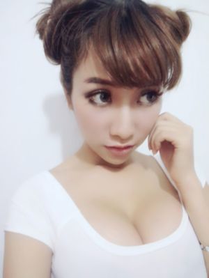 午夜久久久久